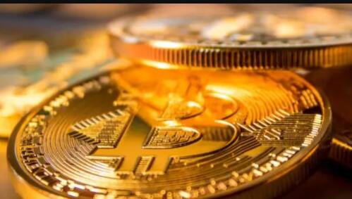 10月14日美国比特币ETF净流入3892枚BTC，以太坊ETF净流入660枚ETH