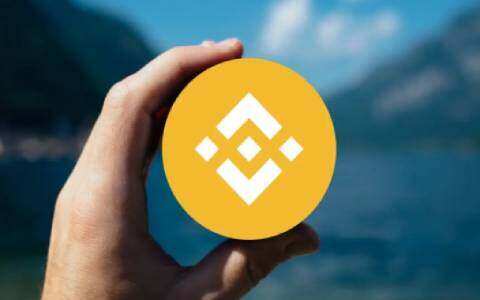 报告：加密货币下跌，NFT和基于区块链的游戏仍在兴起图标